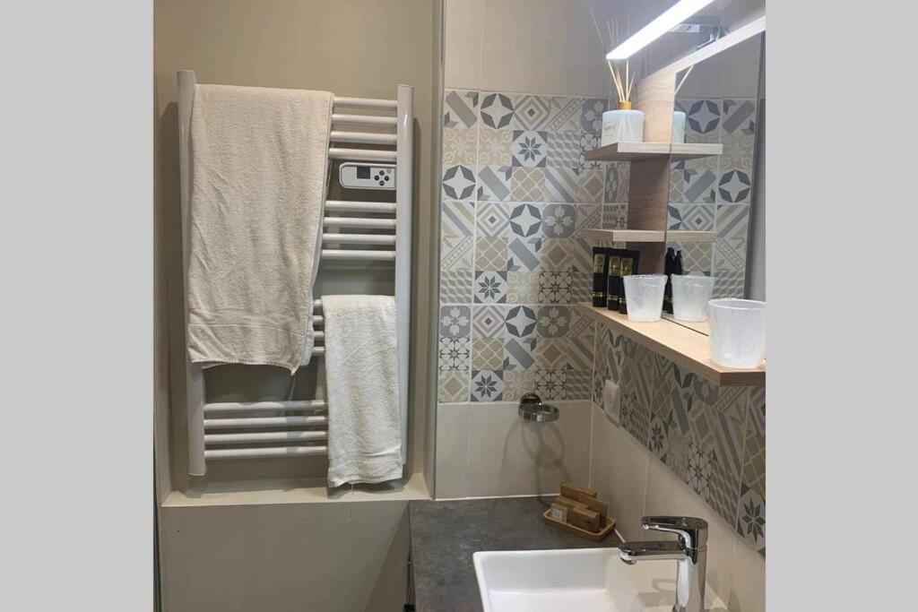 De Charme En Centre Apartment