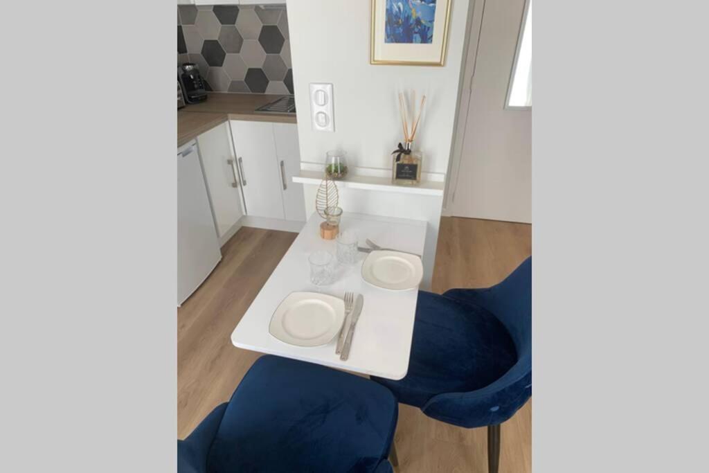 De Charme En Centre Apartamento *